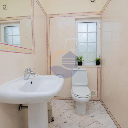 Luxury Suites, Heated Outdoor Pool *