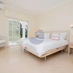 Luxury Suites, Heated Outdoor Pool * 波尔蒂芒