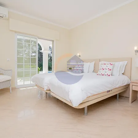 Luxury Suites, Heated Outdoor Pool * Portimão