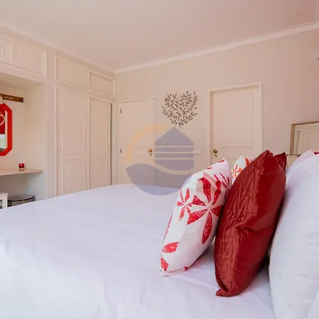 别墅 Luxury Suites, Heated Outdoor Pool