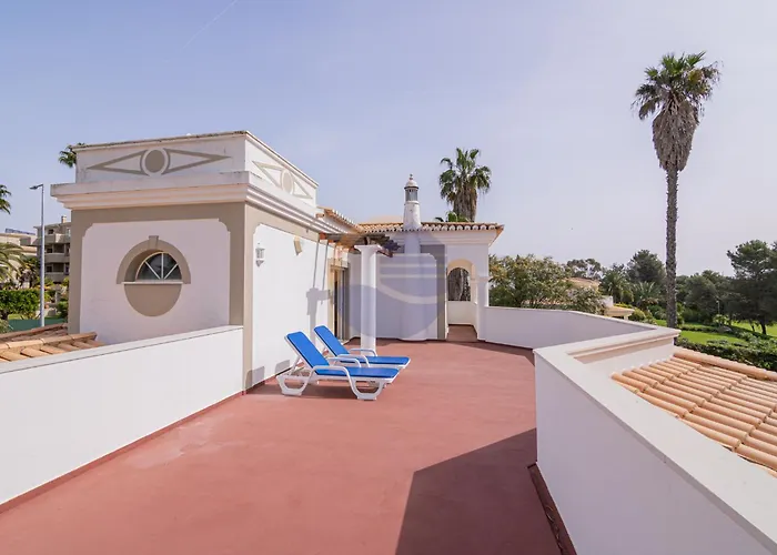 Luxury Suites, Heated Outdoor Pool Portimao